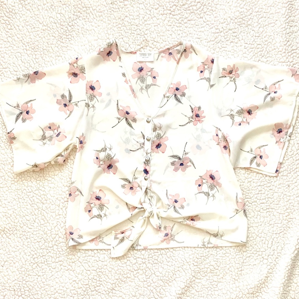 BLUE SKY flower top